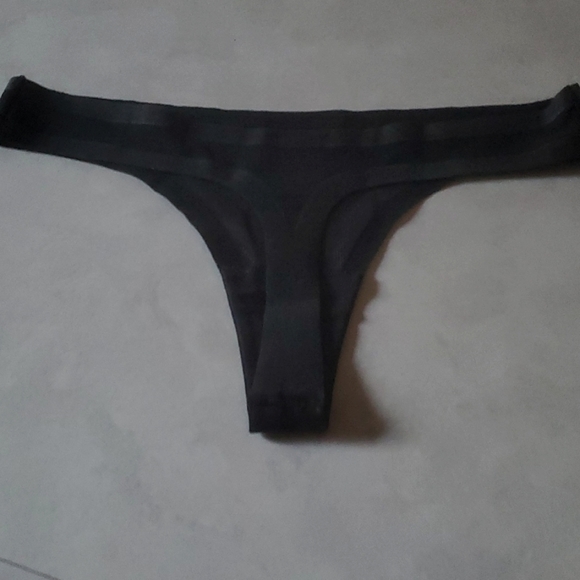 EBY  MESH  THONG, NEW, NO TAGS - Picture 2 of 4